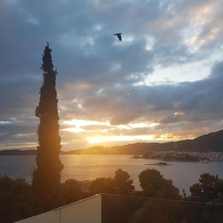 Core Luxury Suites (Adults Only) Skiathos Exterior photo
