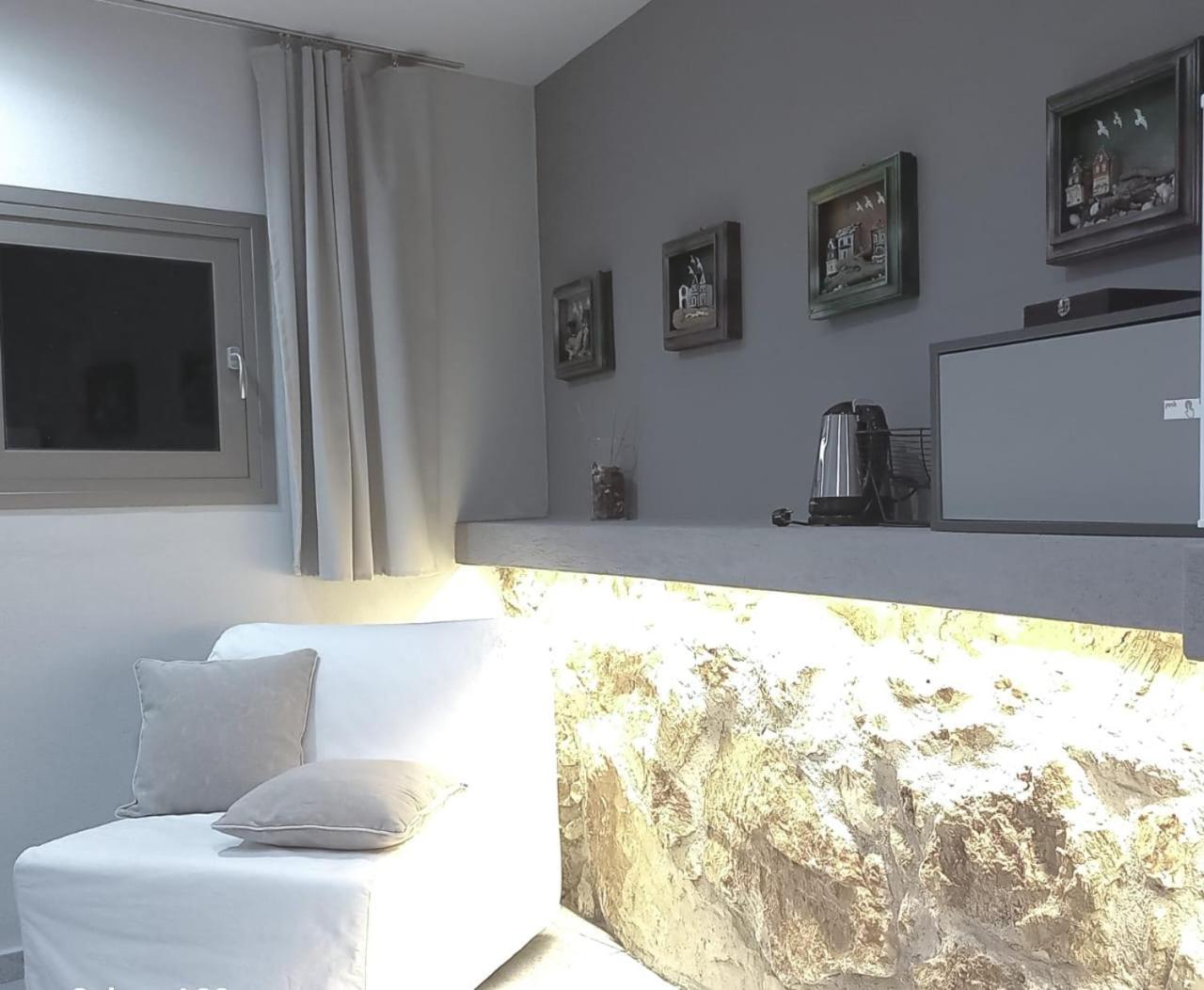 Core Luxury Suites (Adults Only) Skiathos Exterior photo