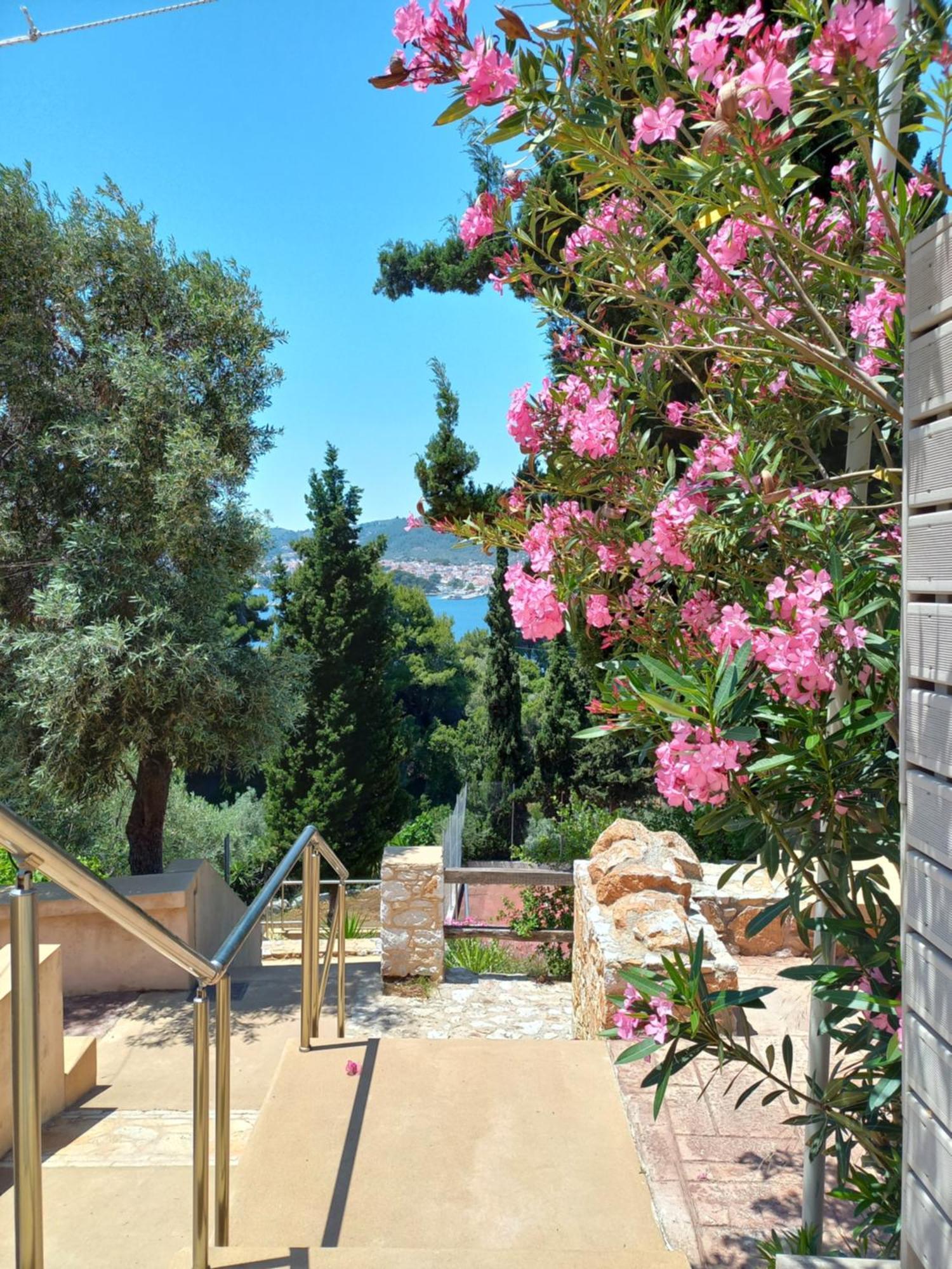 Core Luxury Suites (Adults Only) Skiathos Exterior photo