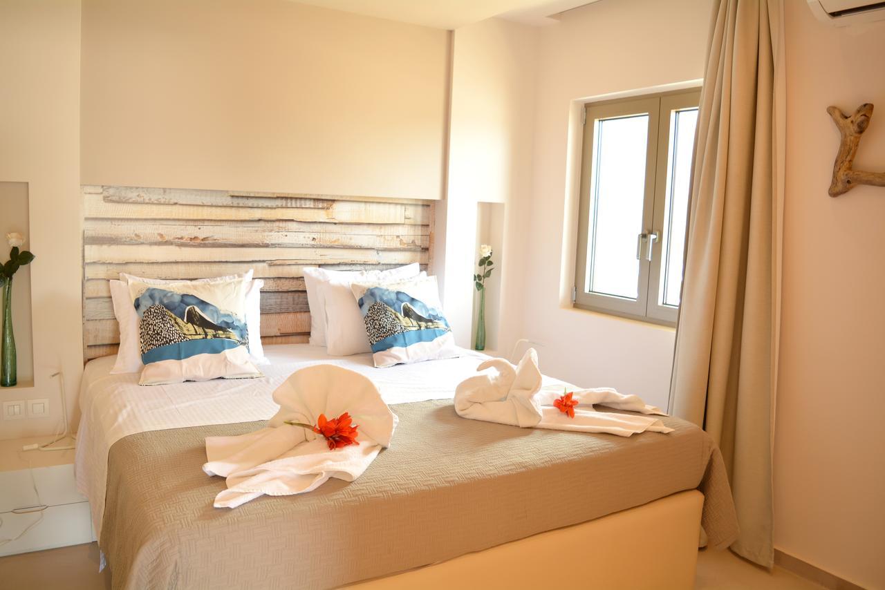 Core Luxury Suites (Adults Only) Skiathos Exterior photo